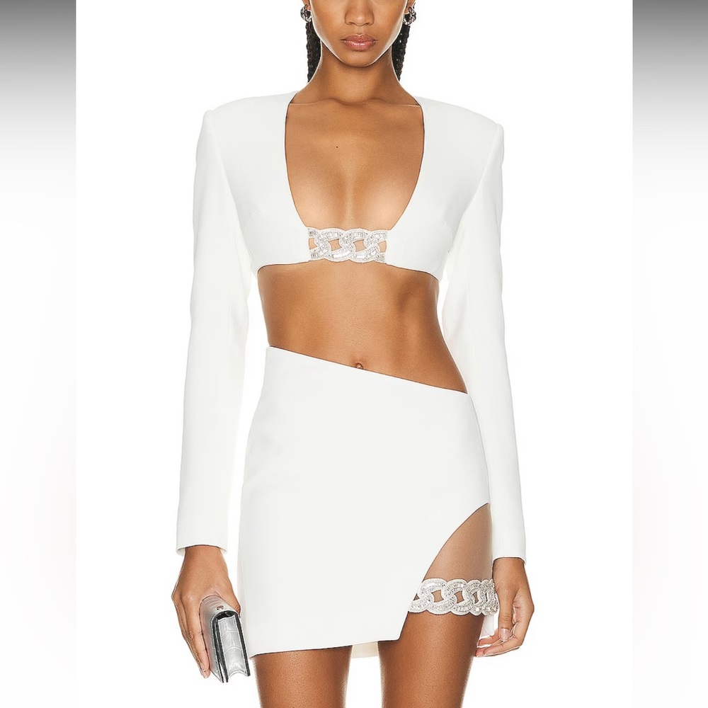 DAVID KOMA
Chain Square Neckline Long Sleeve Crop Top